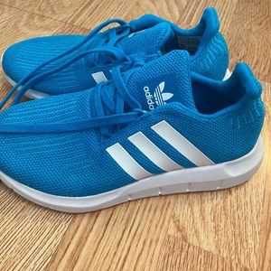 Adidas cloud form swift run real size 4